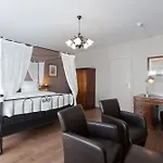 Hotel De Hofkamers